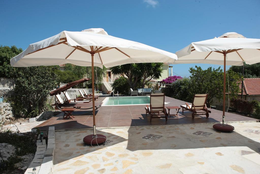 Luxury Stone Villa Fiskardo Exterior photo