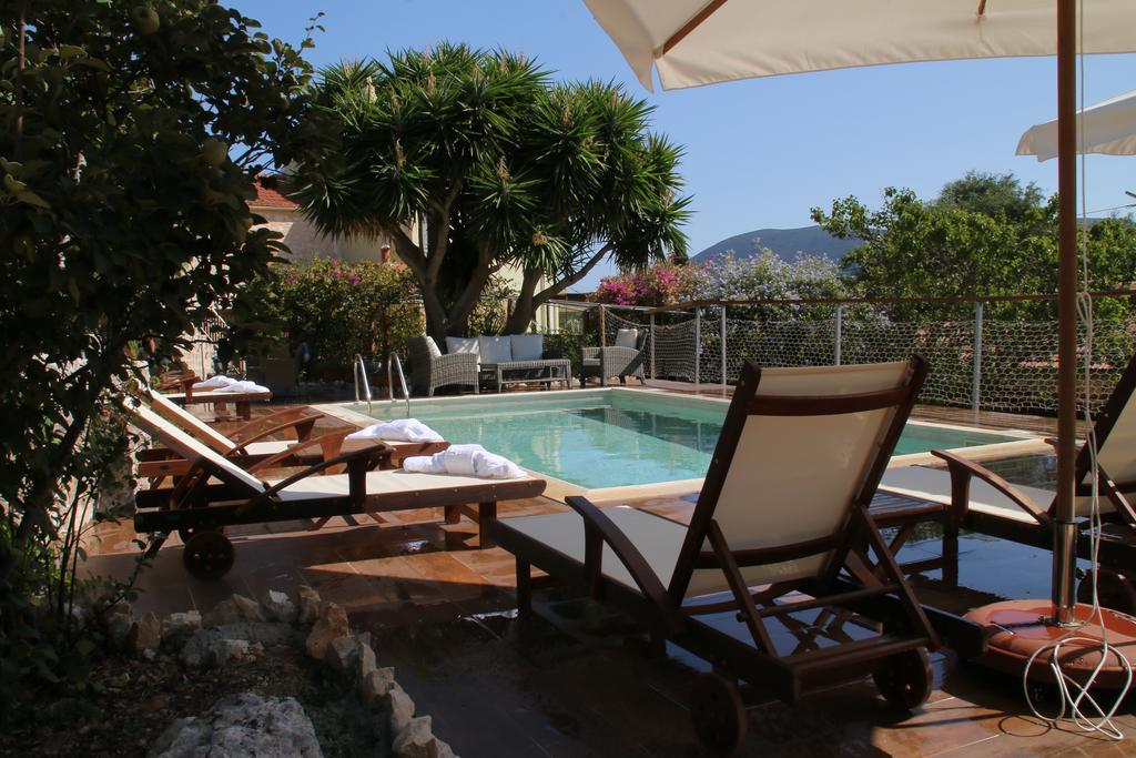 Luxury Stone Villa Fiskardo Exterior photo