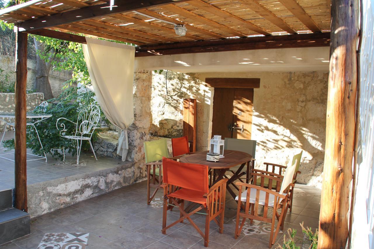 Luxury Stone Villa Fiskardo Exterior photo